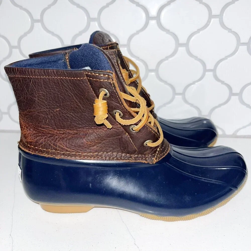 SPERRY Women's Saltwater Duck Boot Leather Size 9 US Brown Blue Gum Rubber Zip